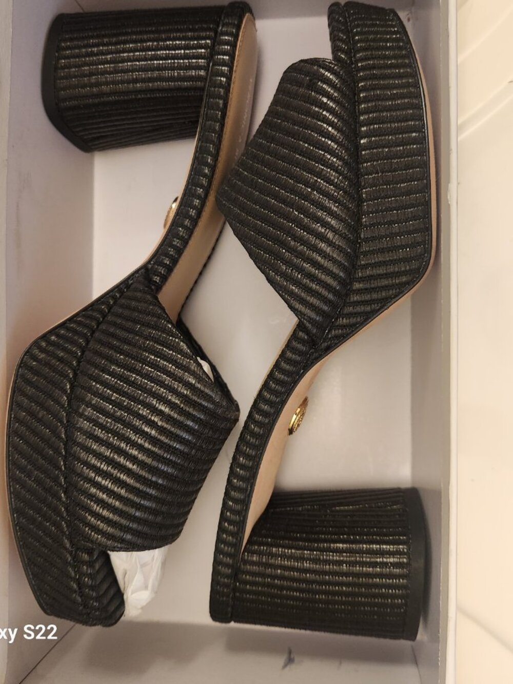 Veronica Beard "Dali" Black Leather Block Heels Platforms Sandals. NIB. Size 10 - Picture 14 of 16